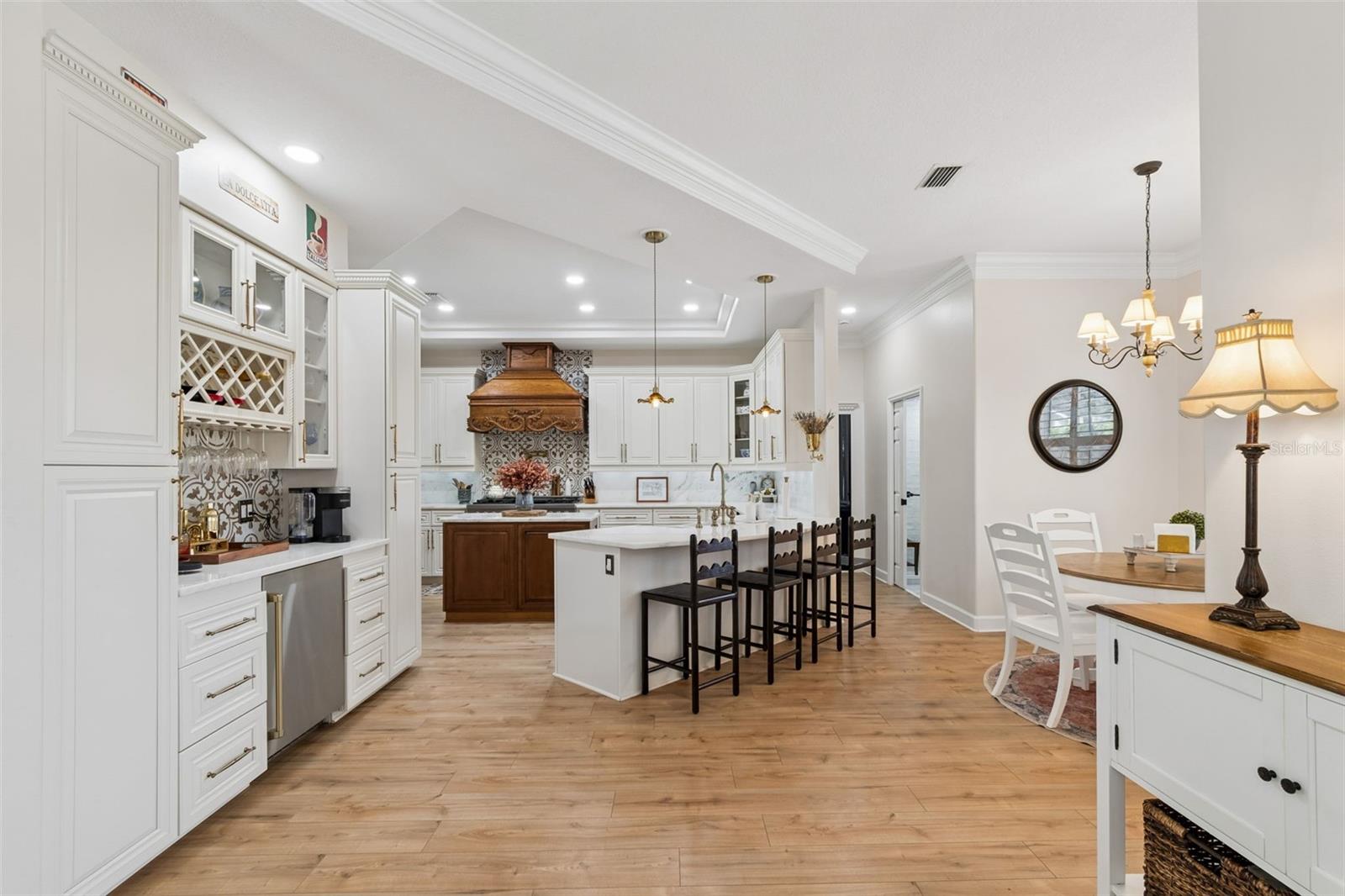 Image 18 of 94 For 471 Kali Court