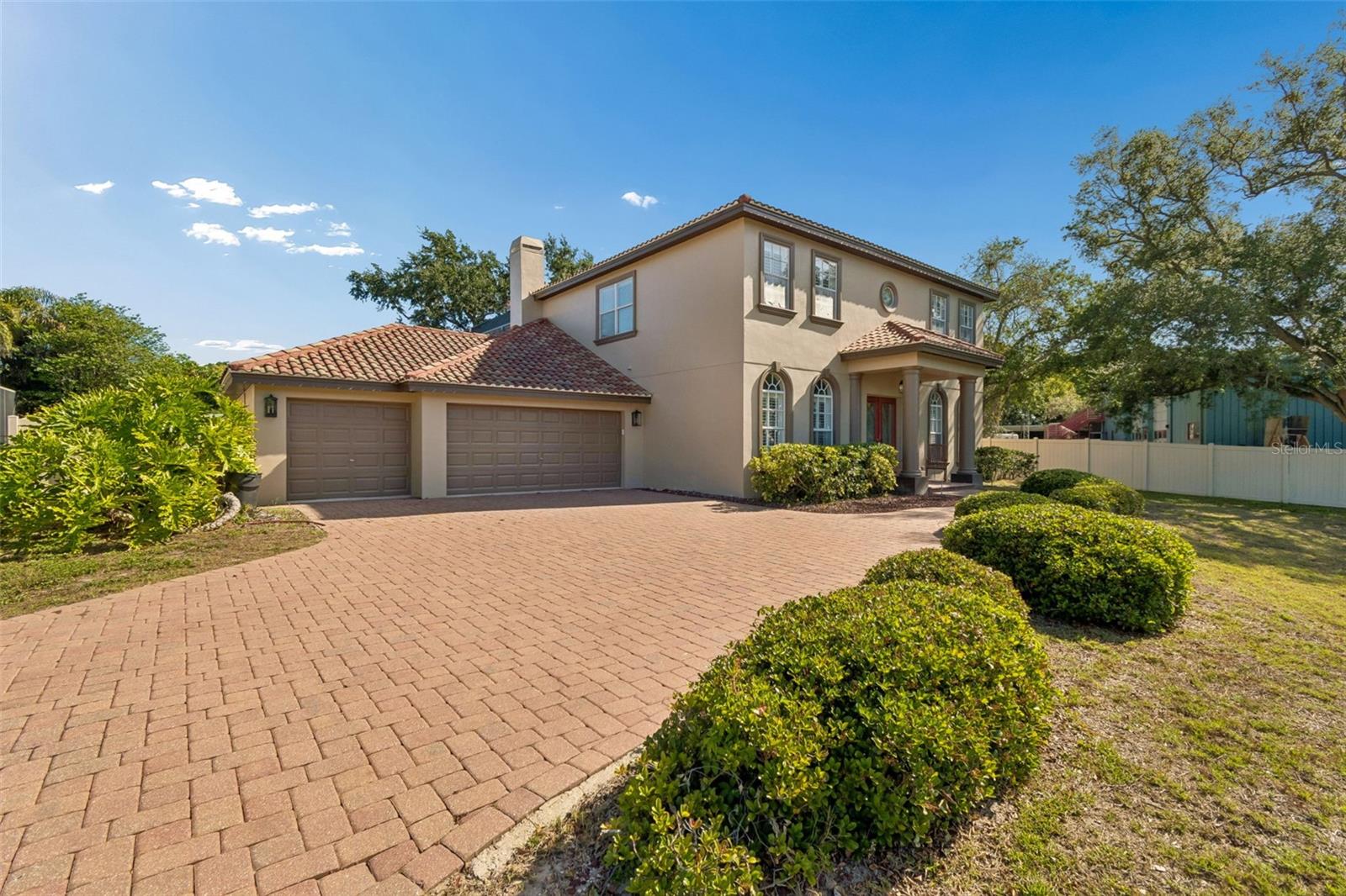 Image 3 of 94 For 471 Kali Court