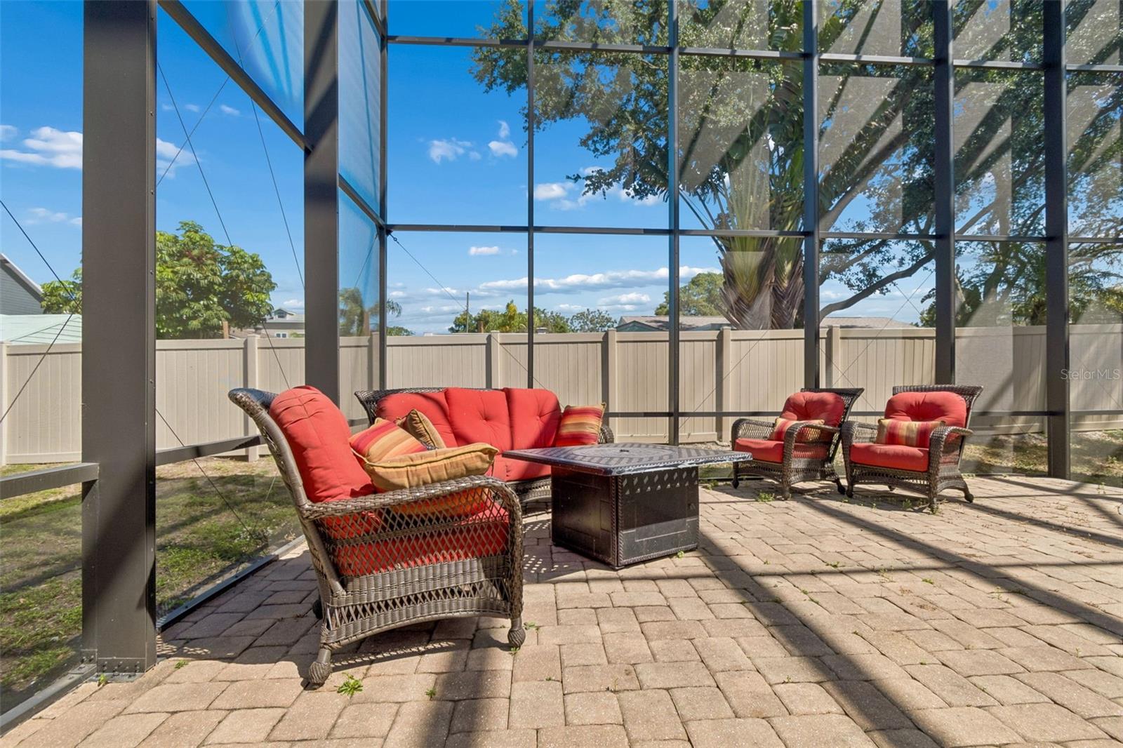 Image 89 of 94 For 471 Kali Court