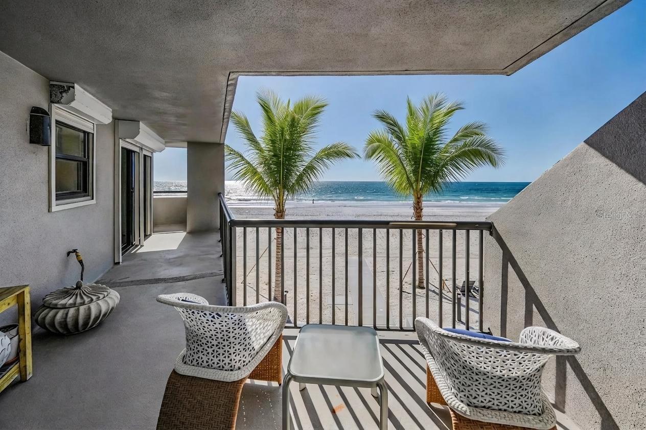 Image 25 of 81 For 1660 Gulf Boulevard 202