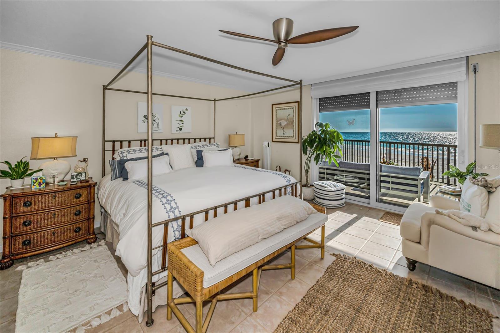 Image 37 of 81 For 1660 Gulf Boulevard 202