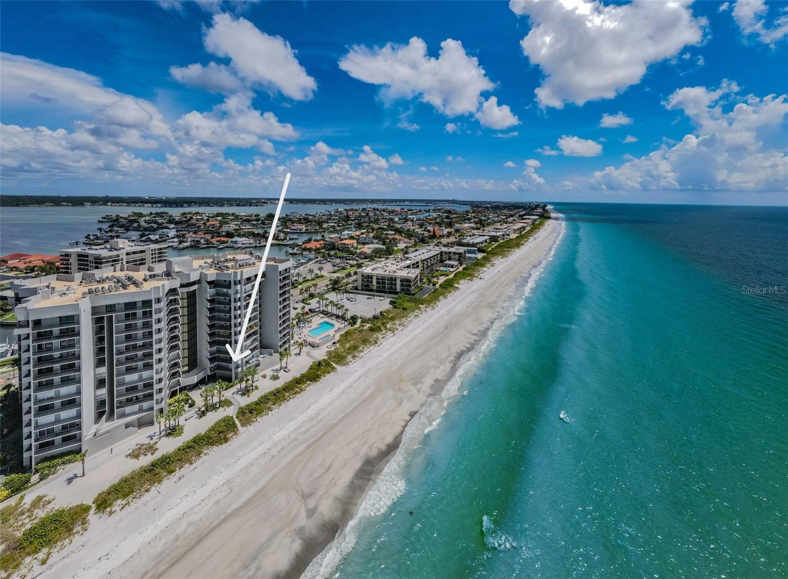 Image 6 of 81 For 1660 Gulf Boulevard 202