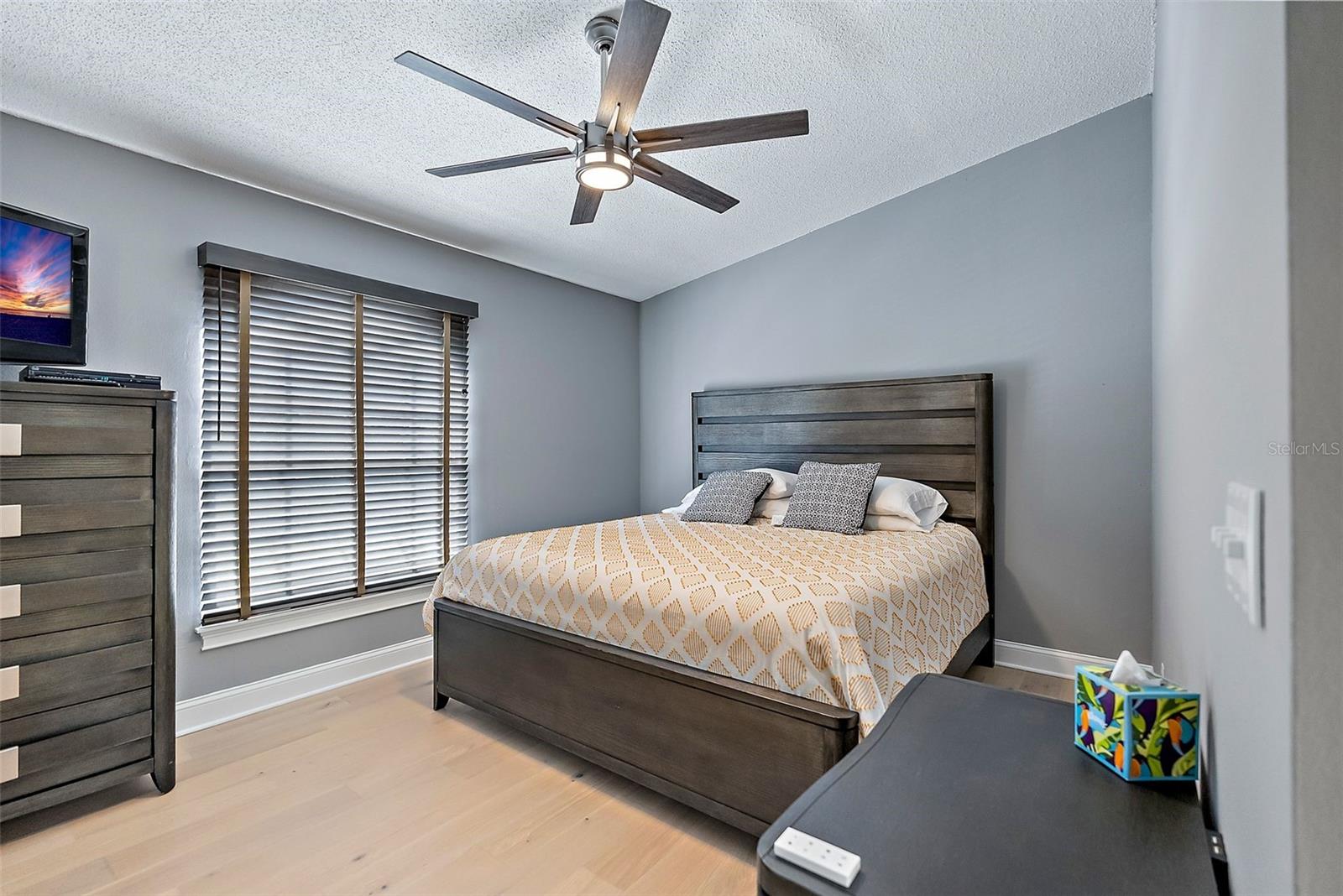 Image 22 of 40 For 637 Pinellas Bayway S 207