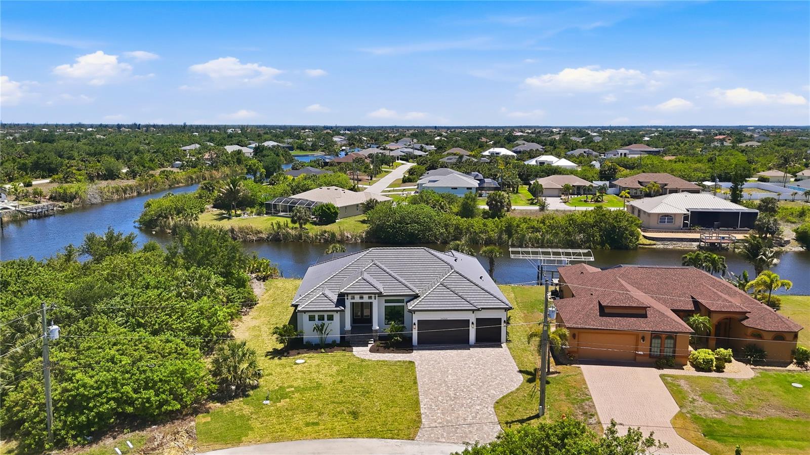Image 32 of 33 For 14354 Aurella Circle