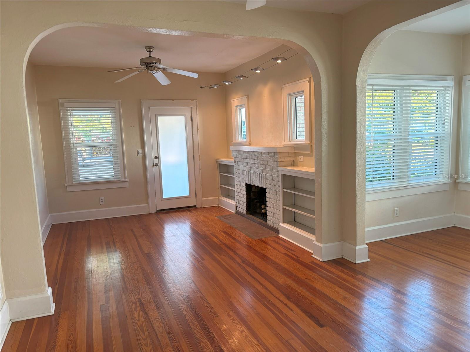 Image 16 of 20 For 1118 23rd Avenue N