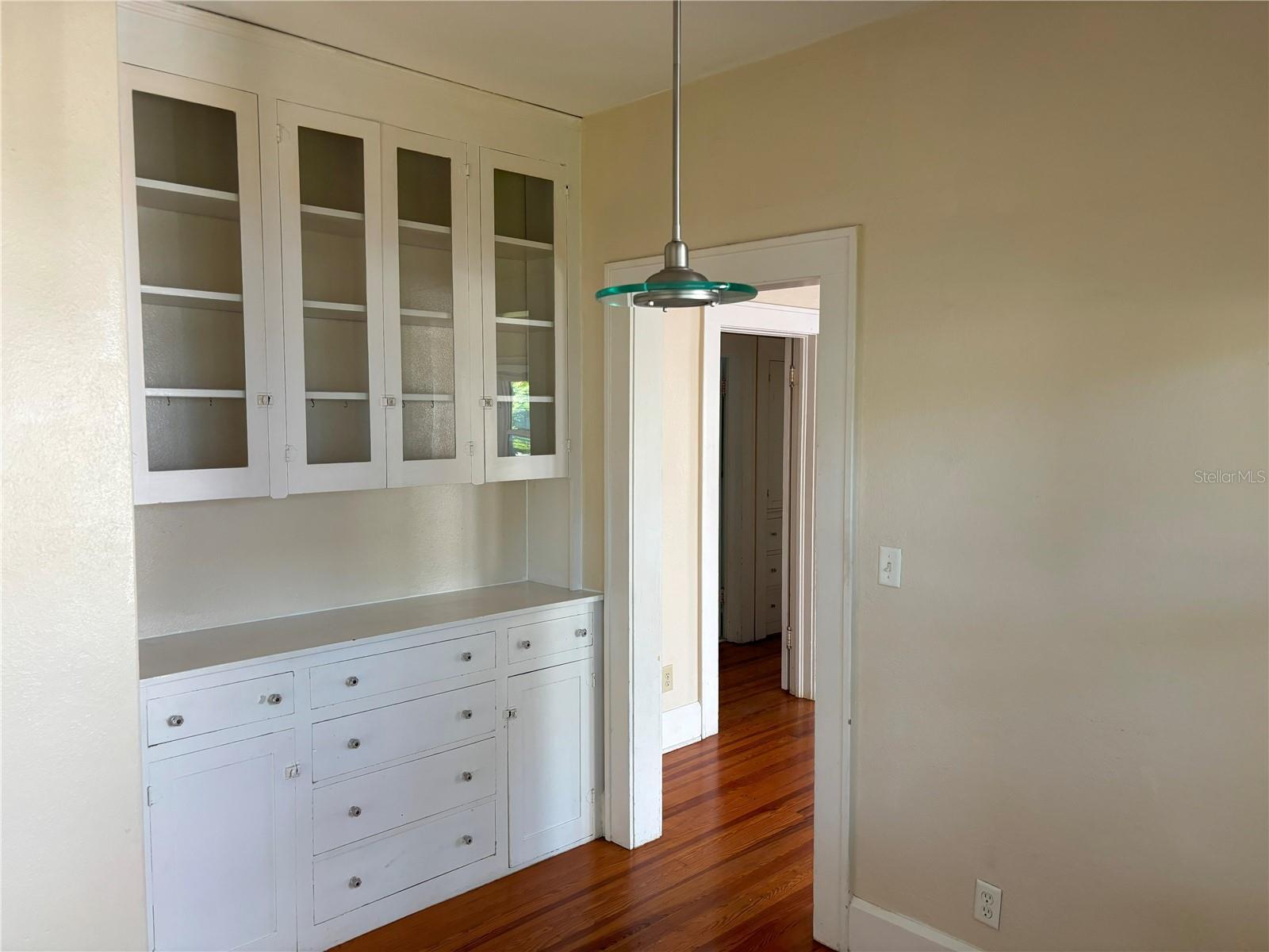 Image 6 of 20 For 1118 23rd Avenue N