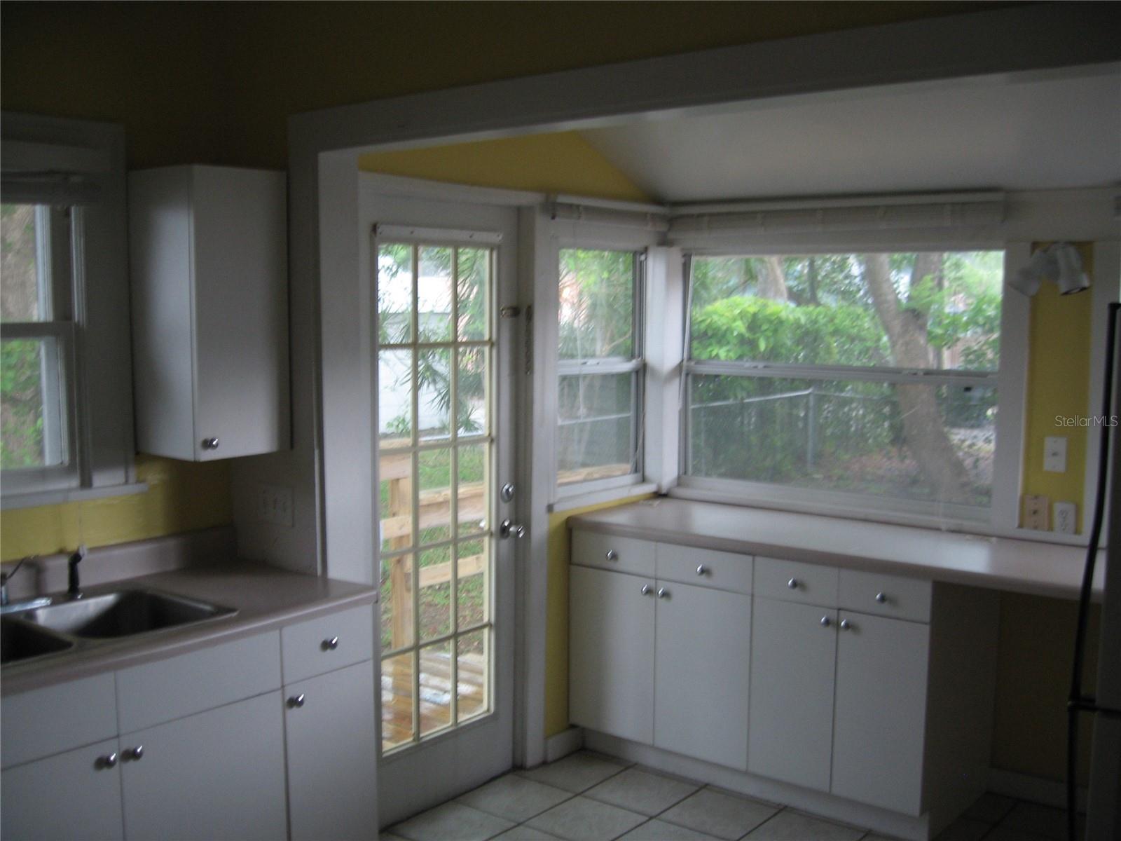 Image 7 of 20 For 1118 23rd Avenue N