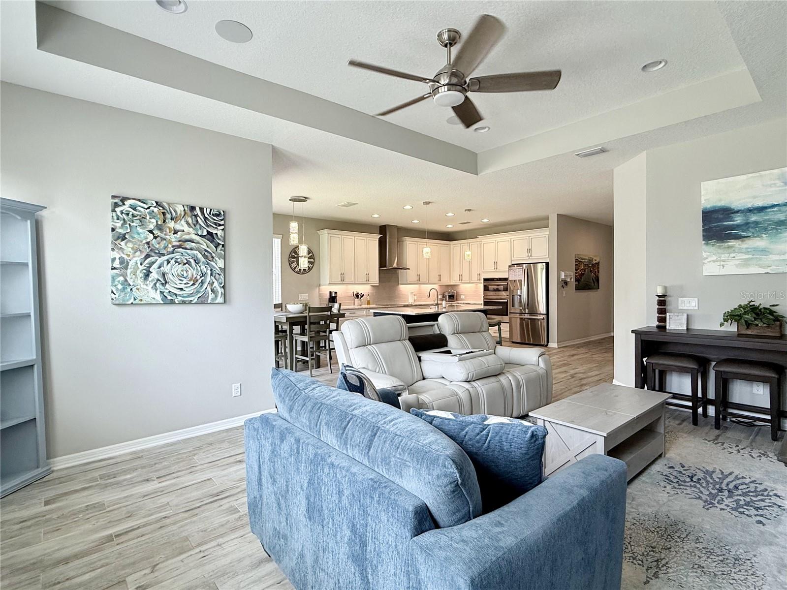 Image 14 of 44 For 14415 20th Street E