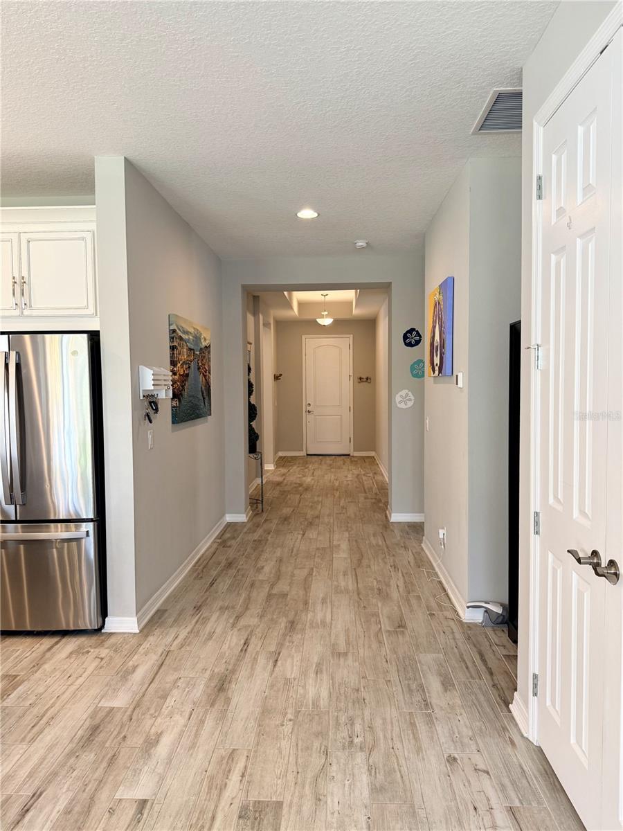 Image 16 of 44 For 14415 20th Street E