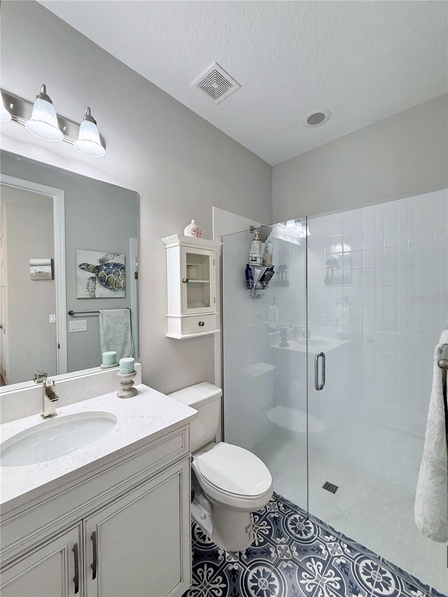 Image 23 of 44 For 14415 20th Street E