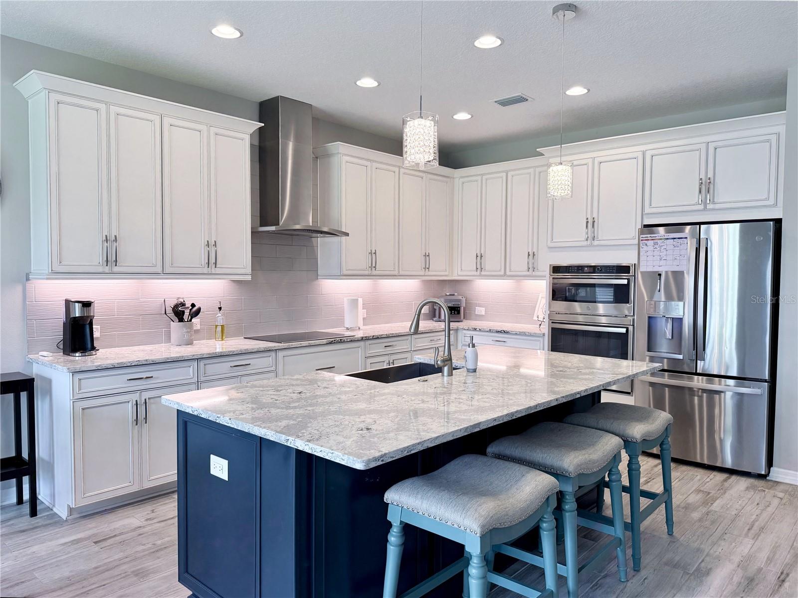 Image 4 of 44 For 14415 20th Street E