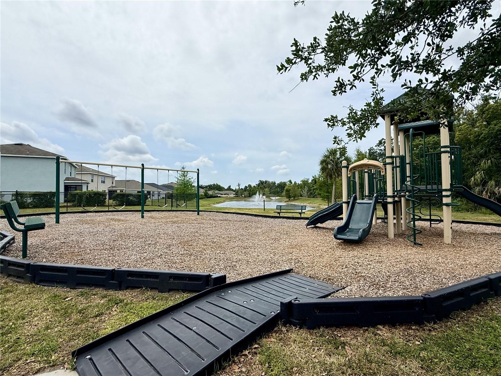 Image 41 of 44 For 14415 20th Street E