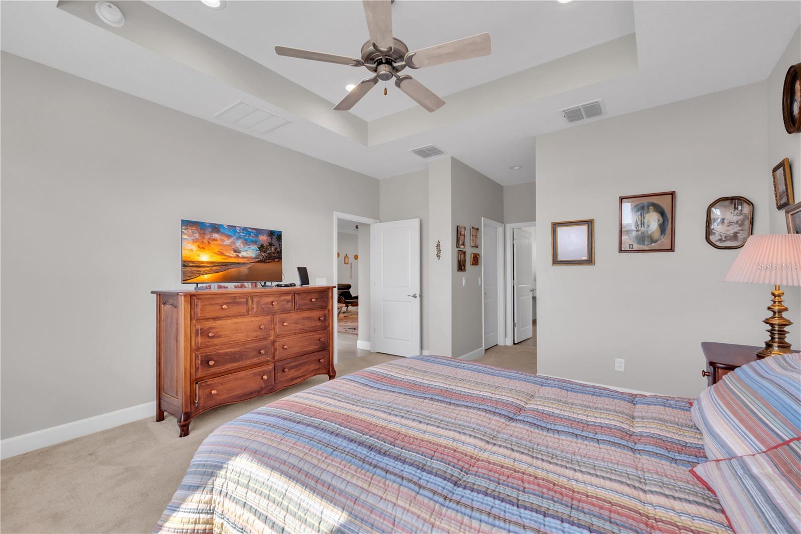 Image 18 of 64 For 4786 Avila Lakes Drive