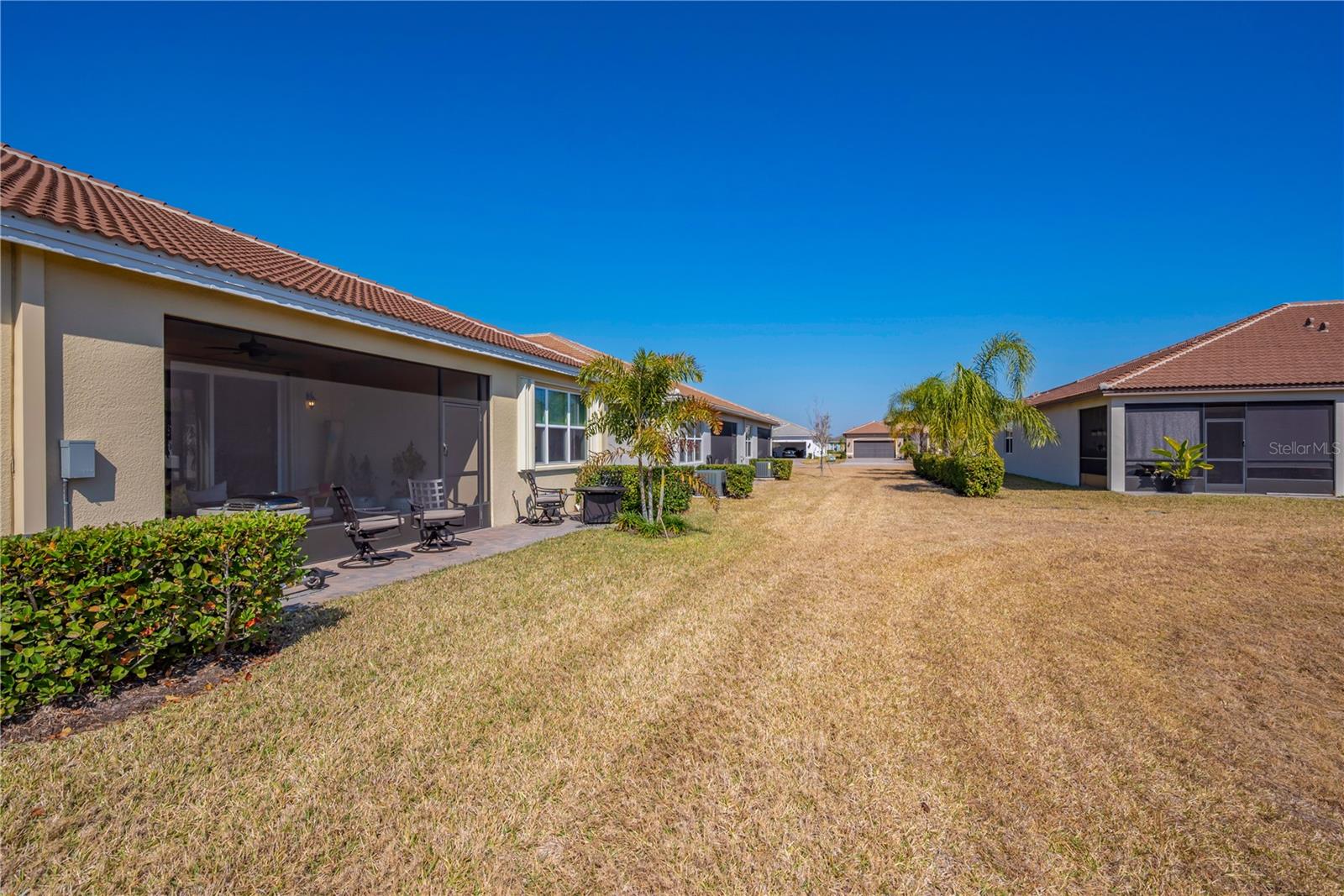 Image 35 of 64 For 4786 Avila Lakes Drive