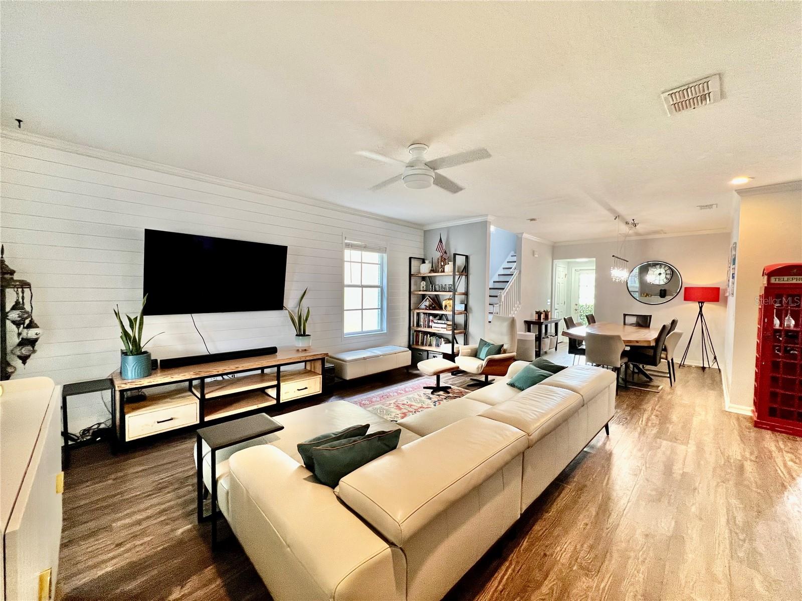 Image 4 of 46 For 16112 Loneoak View Drive