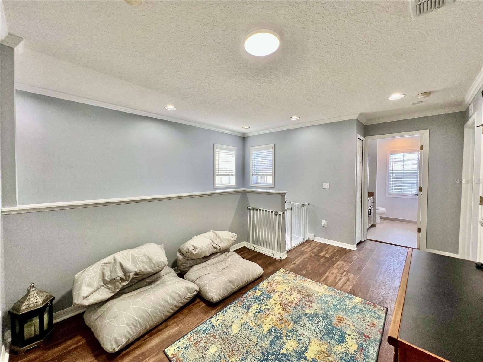 Image 41 of 46 For 16112 Loneoak View Drive
