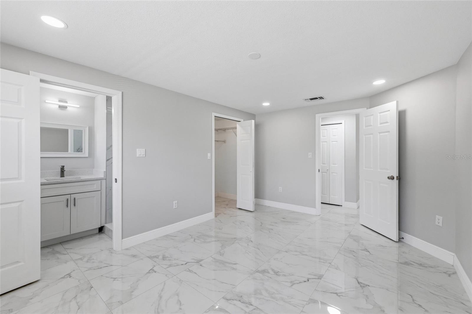 Image 10 of 40 For 7526 Pineapple Lane