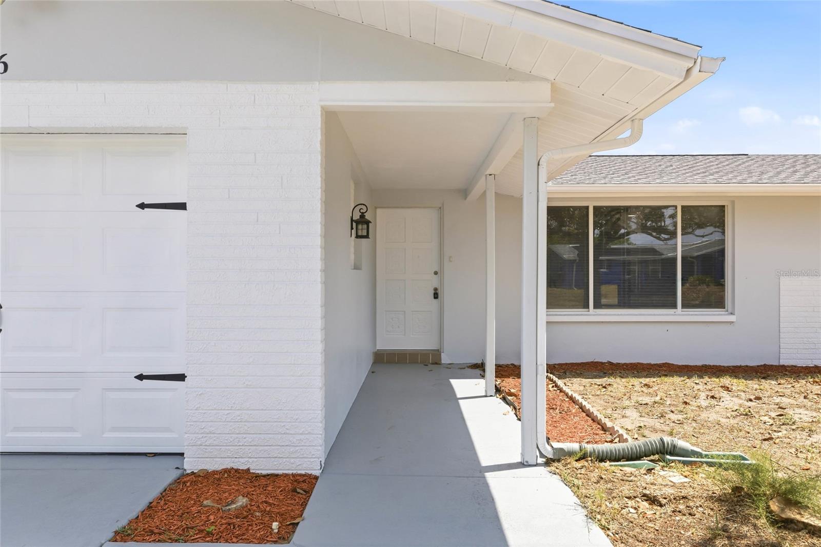 Image 5 of 40 For 7526 Pineapple Lane
