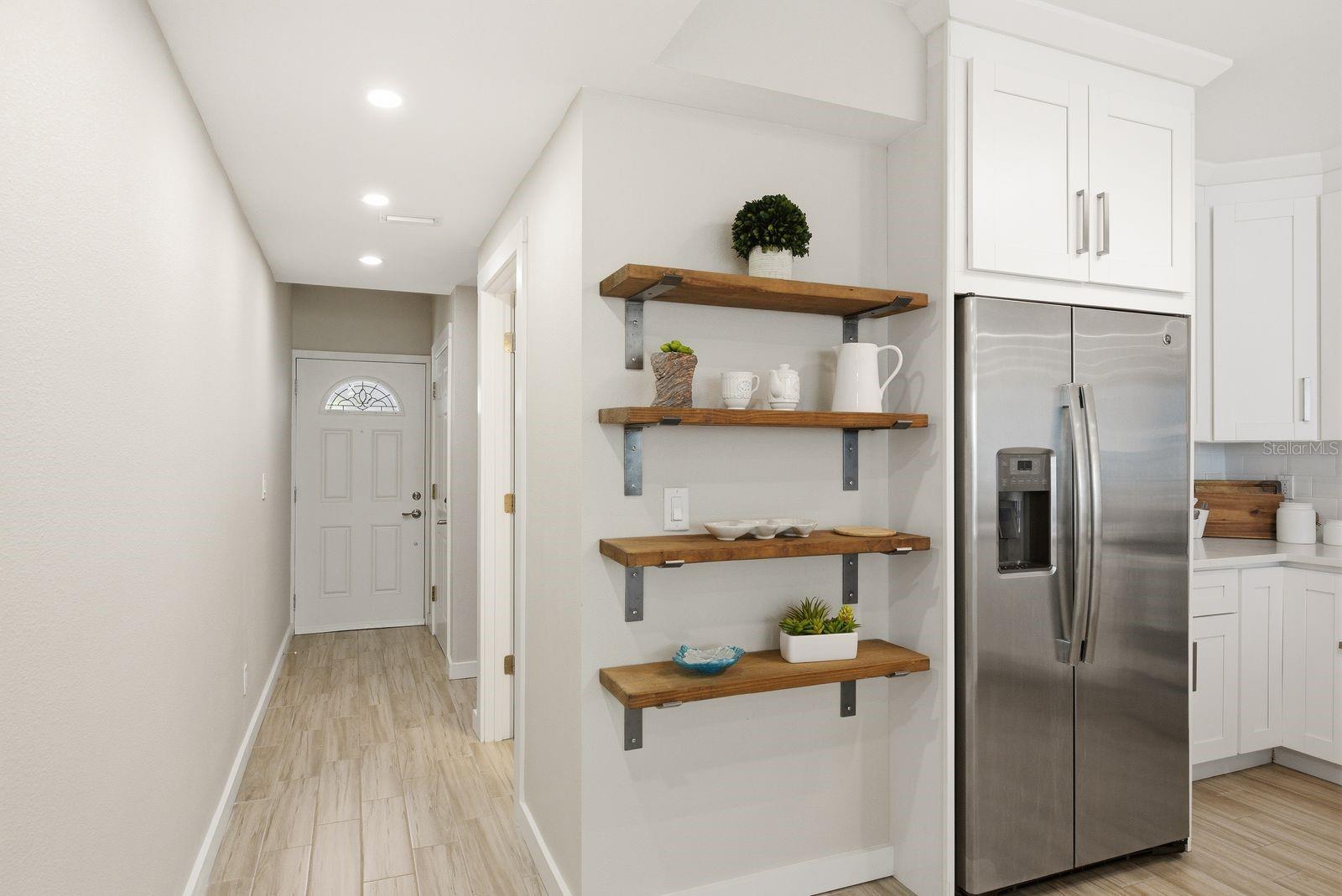 Image 14 of 42 For 4811 Bayshore Boulevard 303