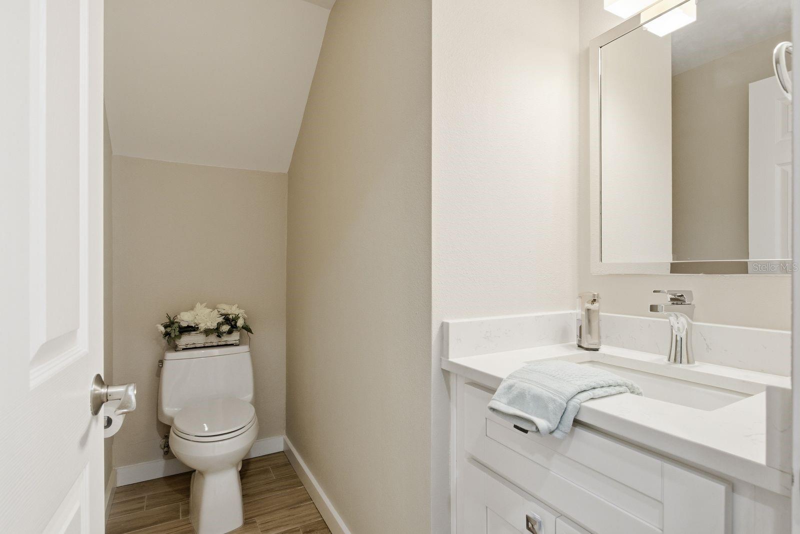 Image 17 of 42 For 4811 Bayshore Boulevard 303