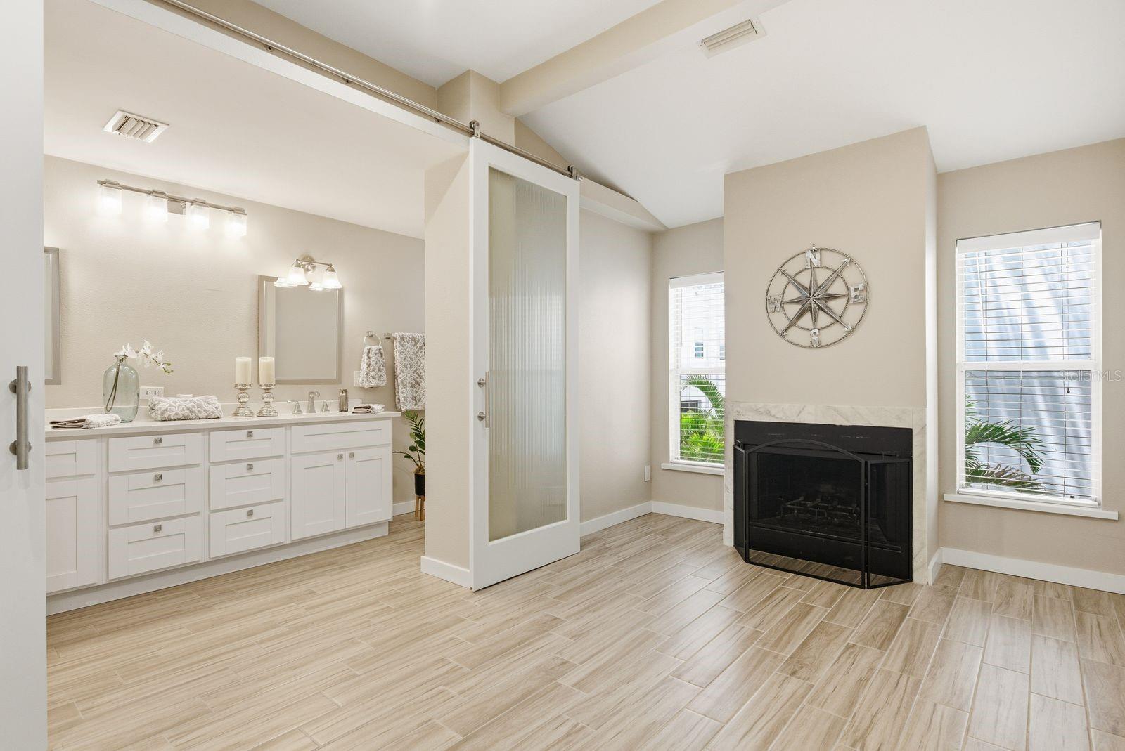Image 21 of 42 For 4811 Bayshore Boulevard 303