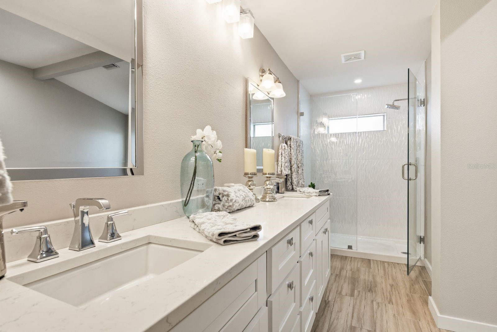 Image 23 of 42 For 4811 Bayshore Boulevard 303