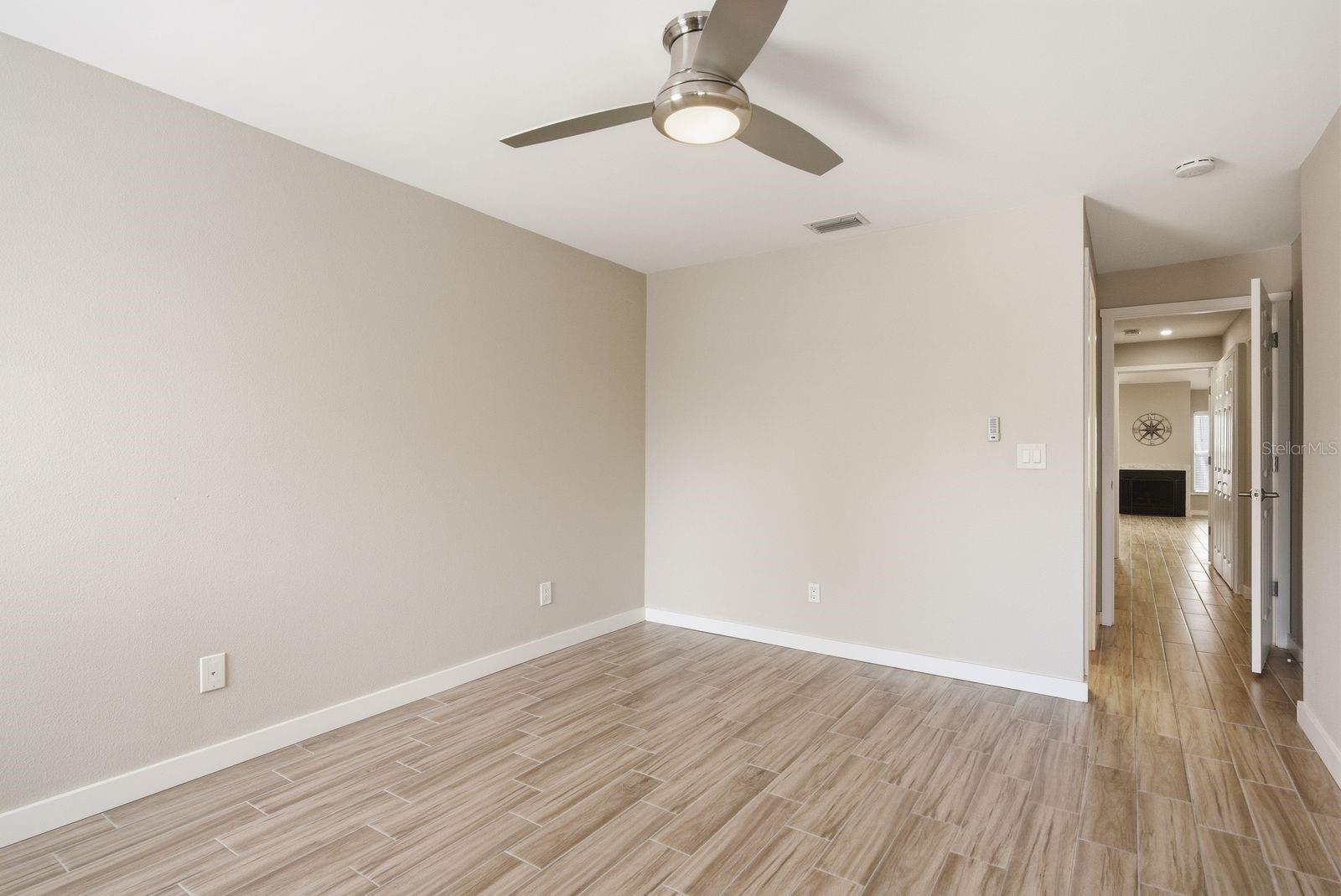 Image 27 of 42 For 4811 Bayshore Boulevard 303