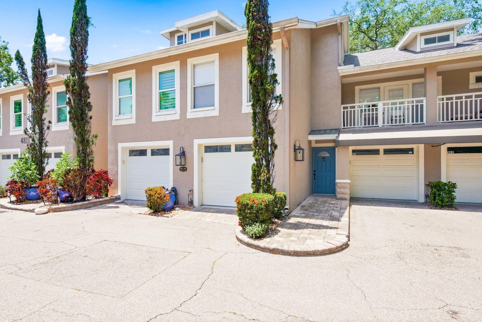 Image 4 of 42 For 4811 Bayshore Boulevard 303