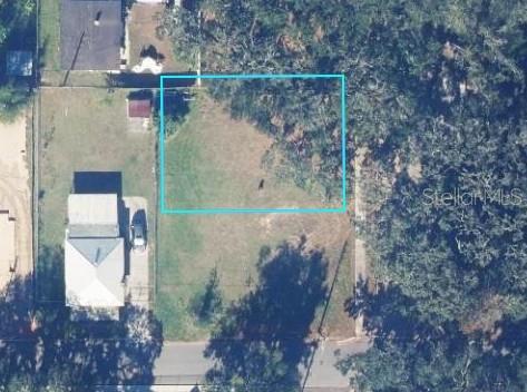 Image 2 of 3 For 206 Woodland Street
