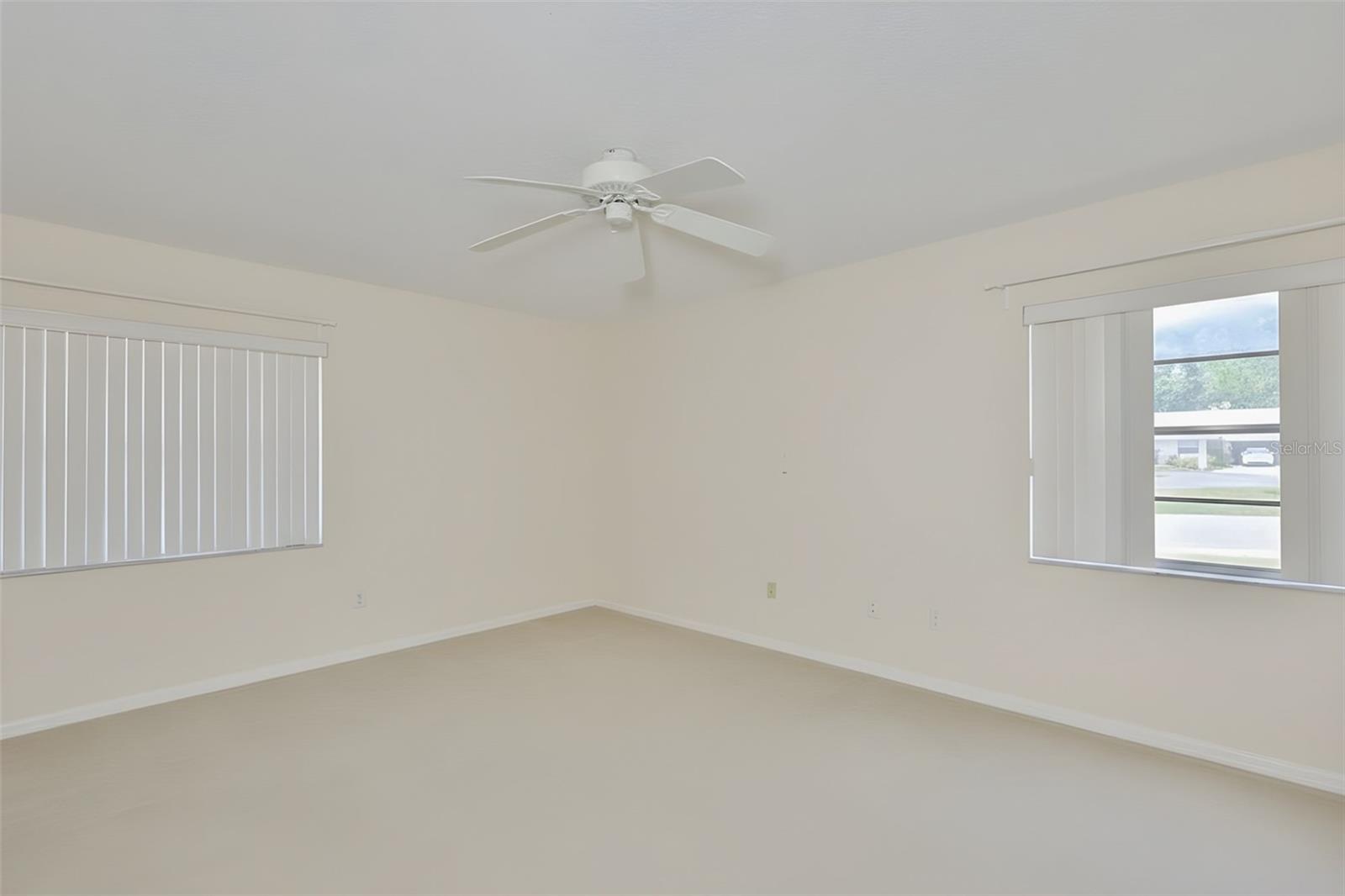 Image 23 of 52 For 1741 Atrium Drive
