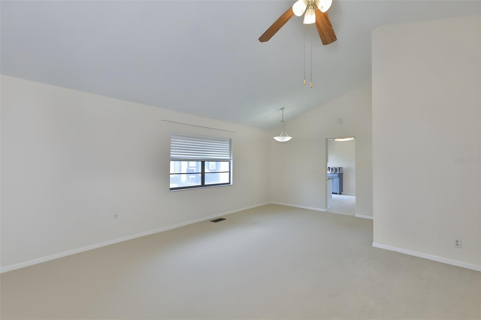 Image 26 of 52 For 1741 Atrium Drive
