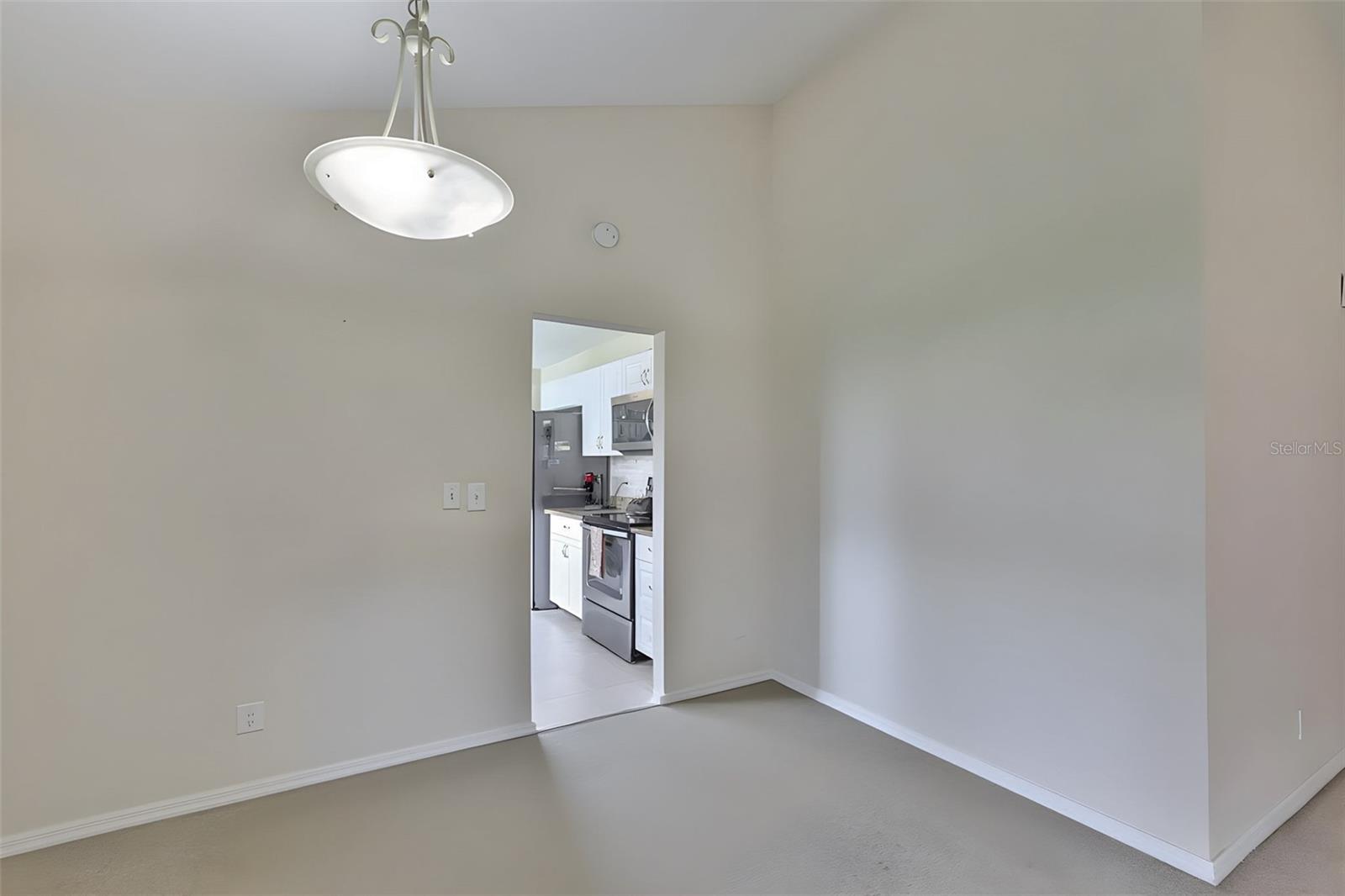 Image 27 of 52 For 1741 Atrium Drive