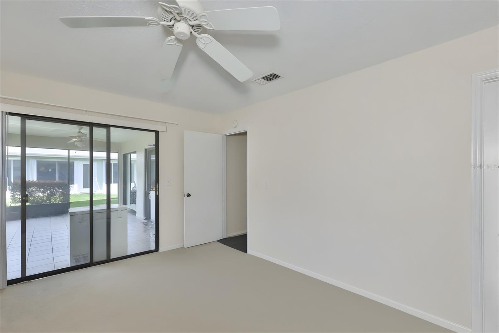 Image 28 of 52 For 1741 Atrium Drive