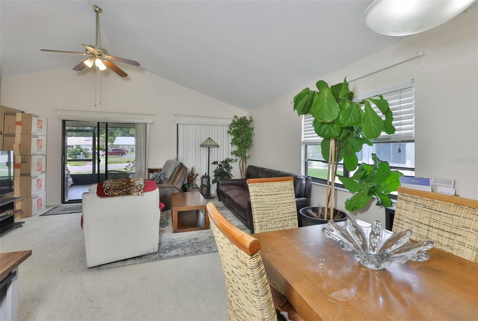 Image 6 of 52 For 1741 Atrium Drive