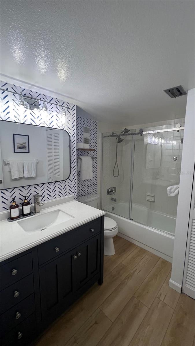 Image 16 of 21 For 6035 Sea Ranch Drive 211