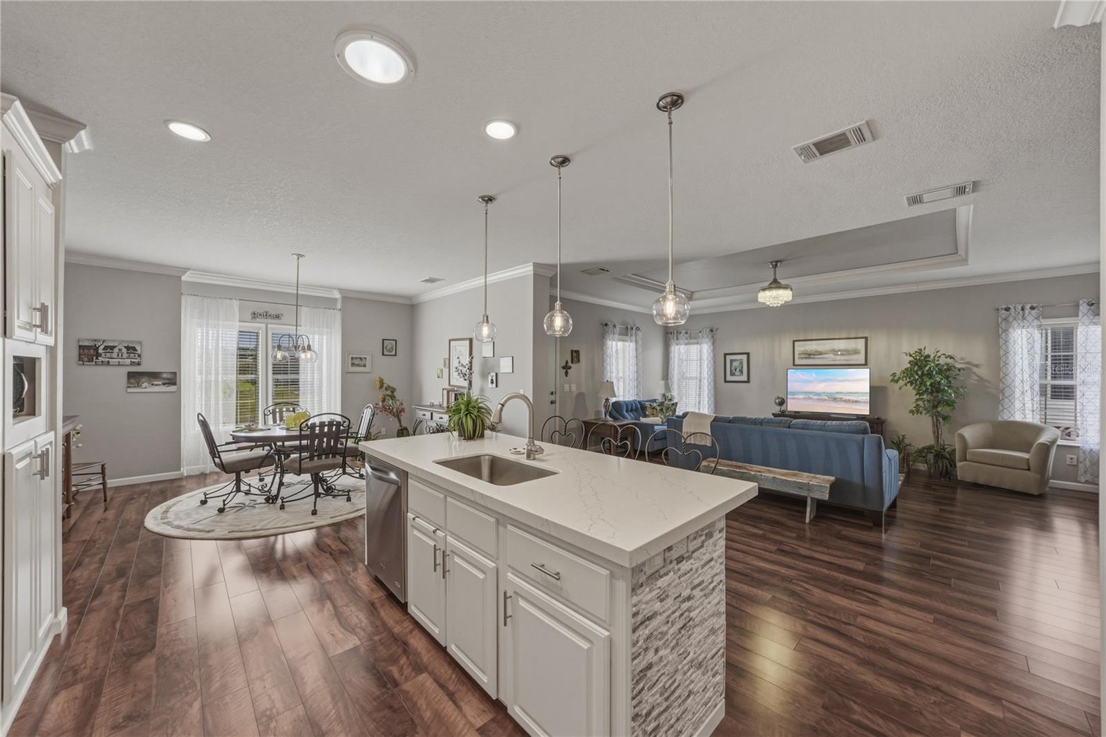 Image 18 of 45 For 37220 Neukom Avenue