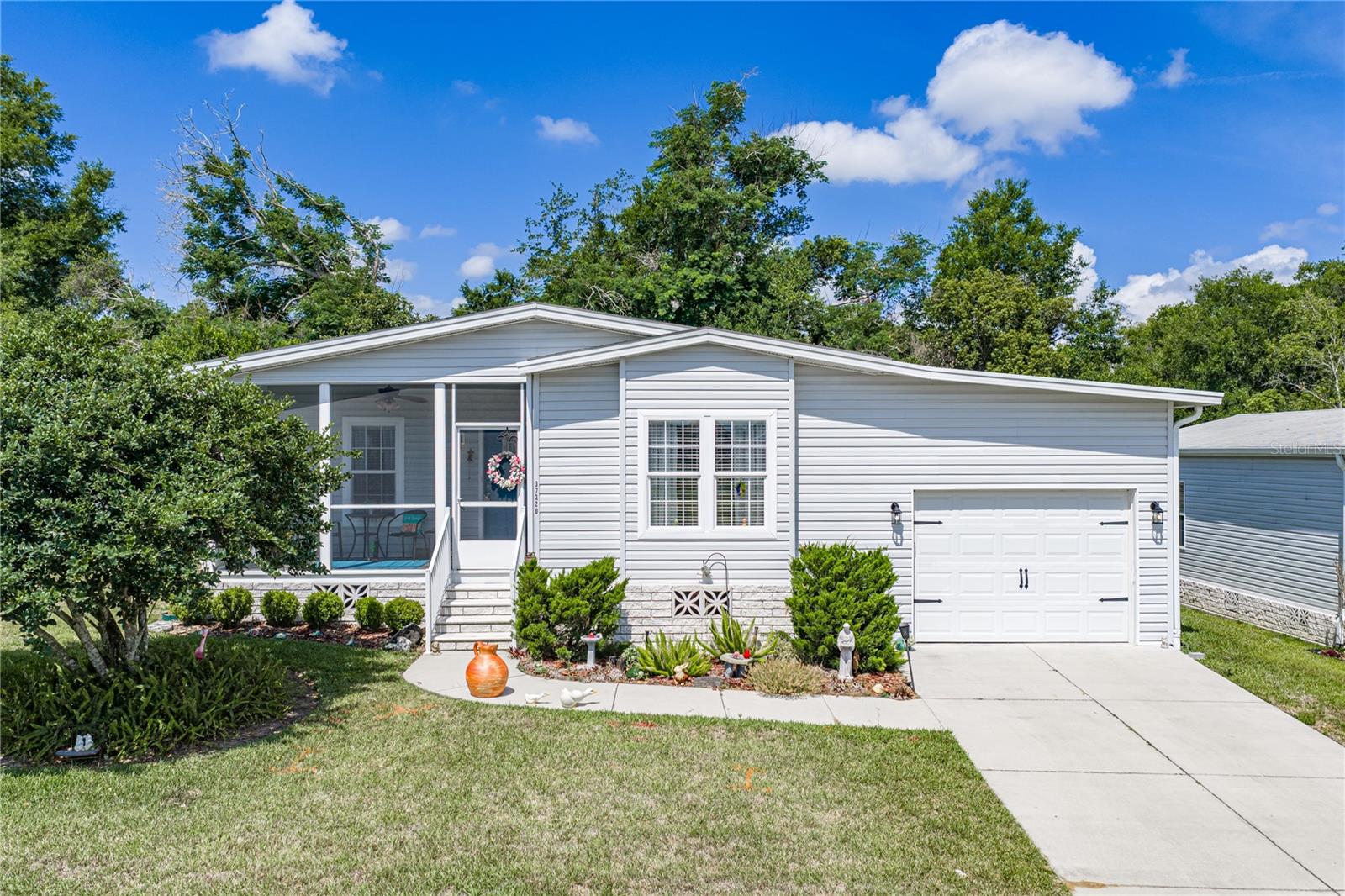 Image 4 of 45 For 37220 Neukom Avenue