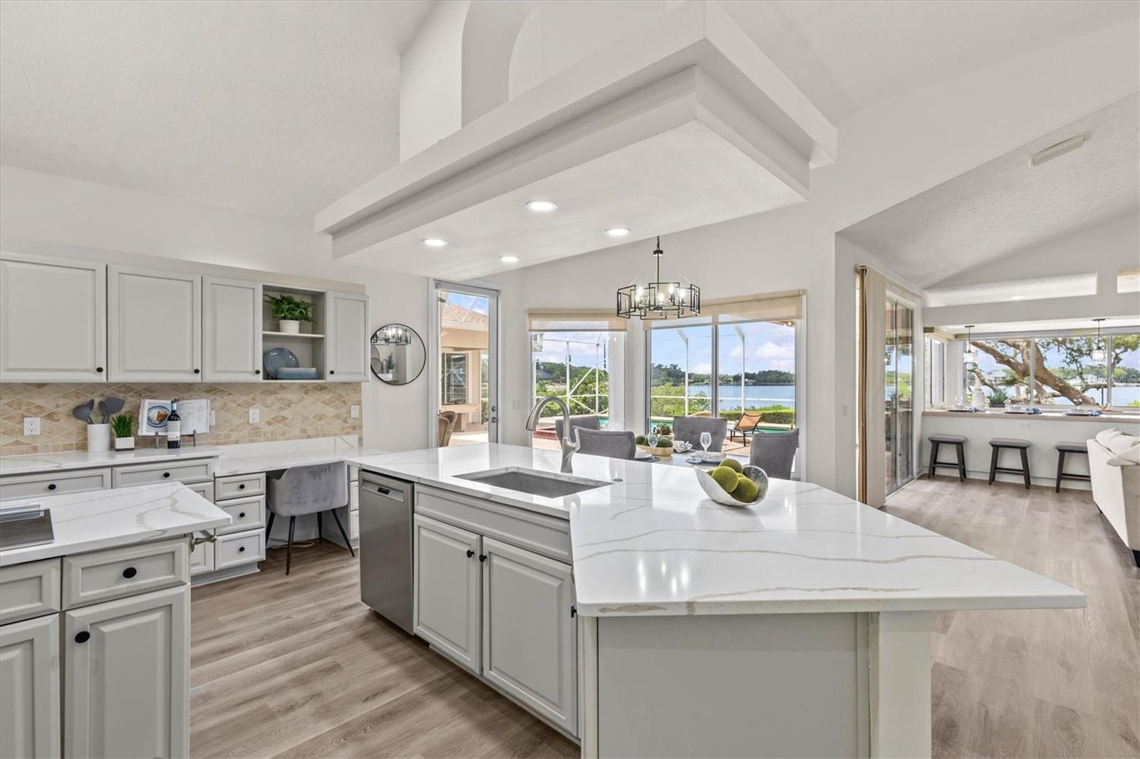 Image 12 of 68 For 948 Riverside Ridge Road