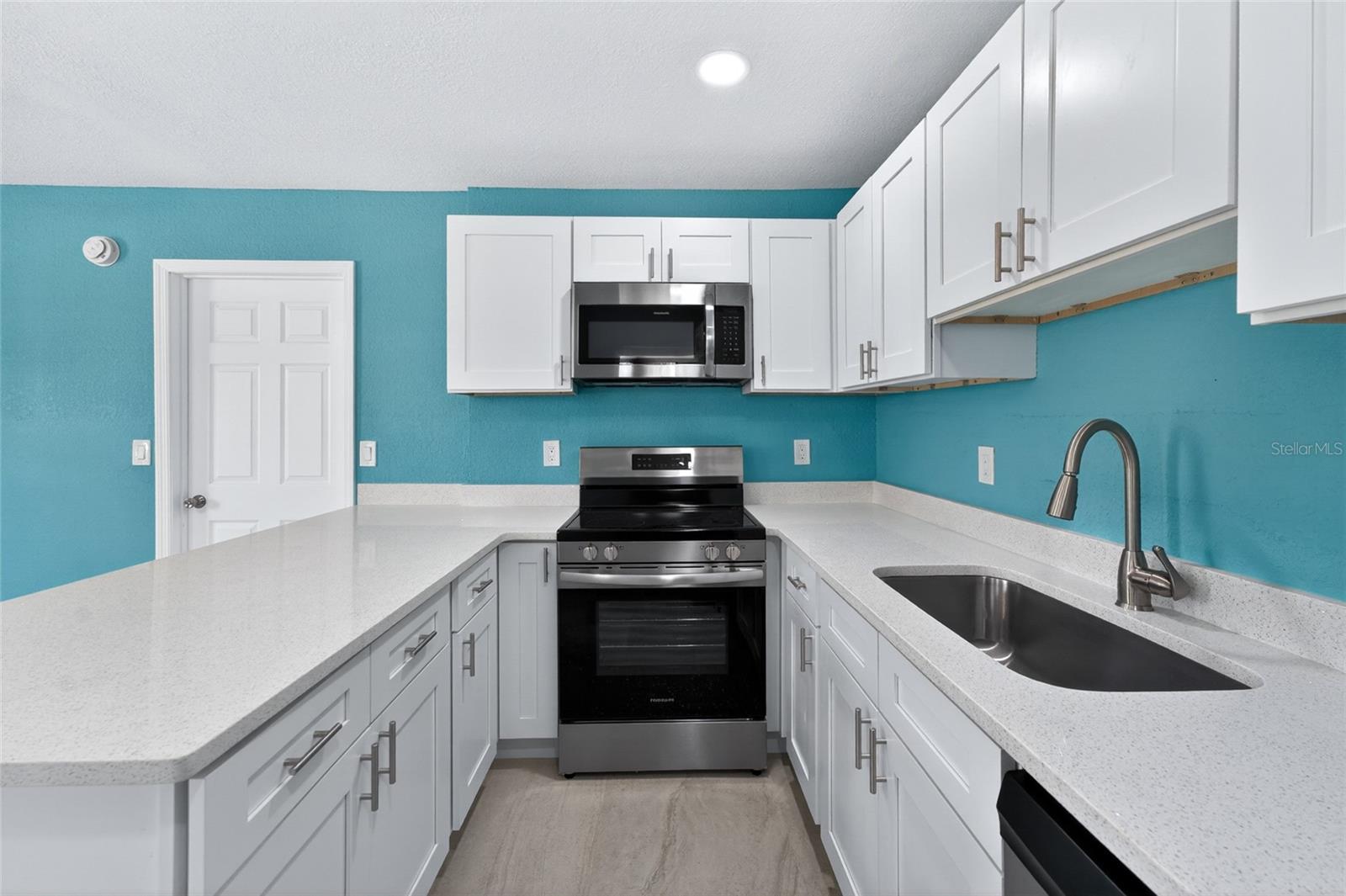 Image 16 of 68 For 14013 Marguerite Drive