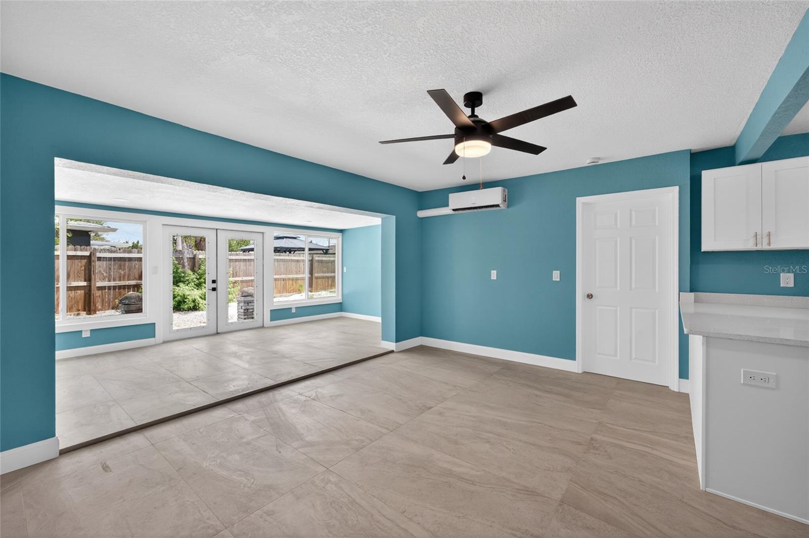 Image 23 of 68 For 14013 Marguerite Drive