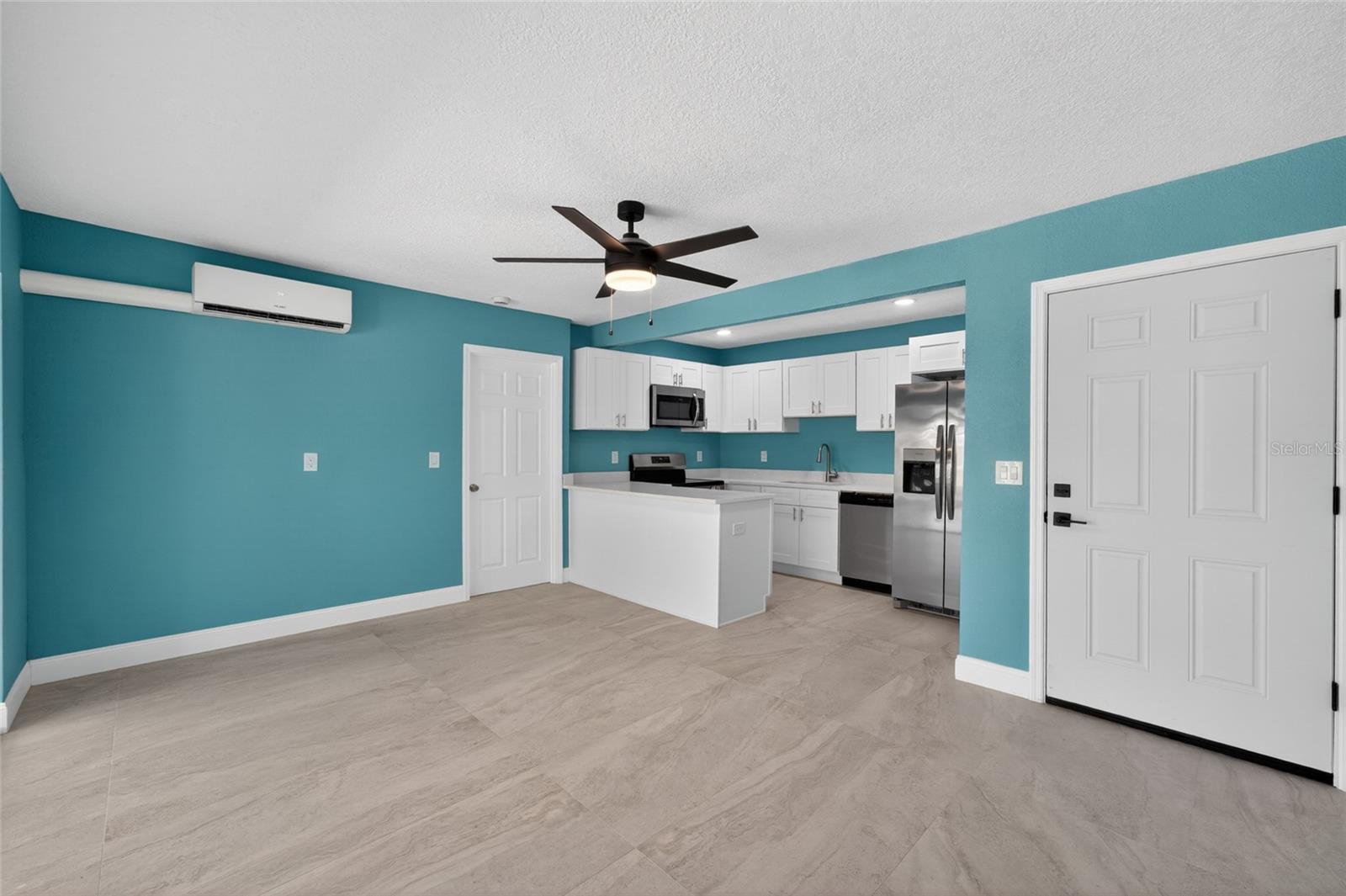 Image 24 of 68 For 14013 Marguerite Drive