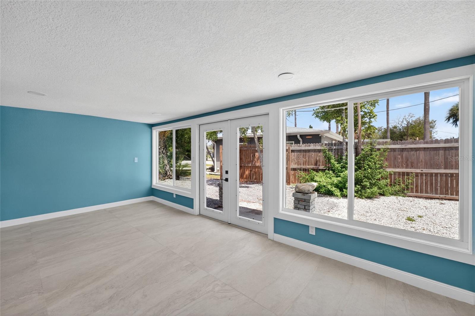 Image 33 of 68 For 14013 Marguerite Drive