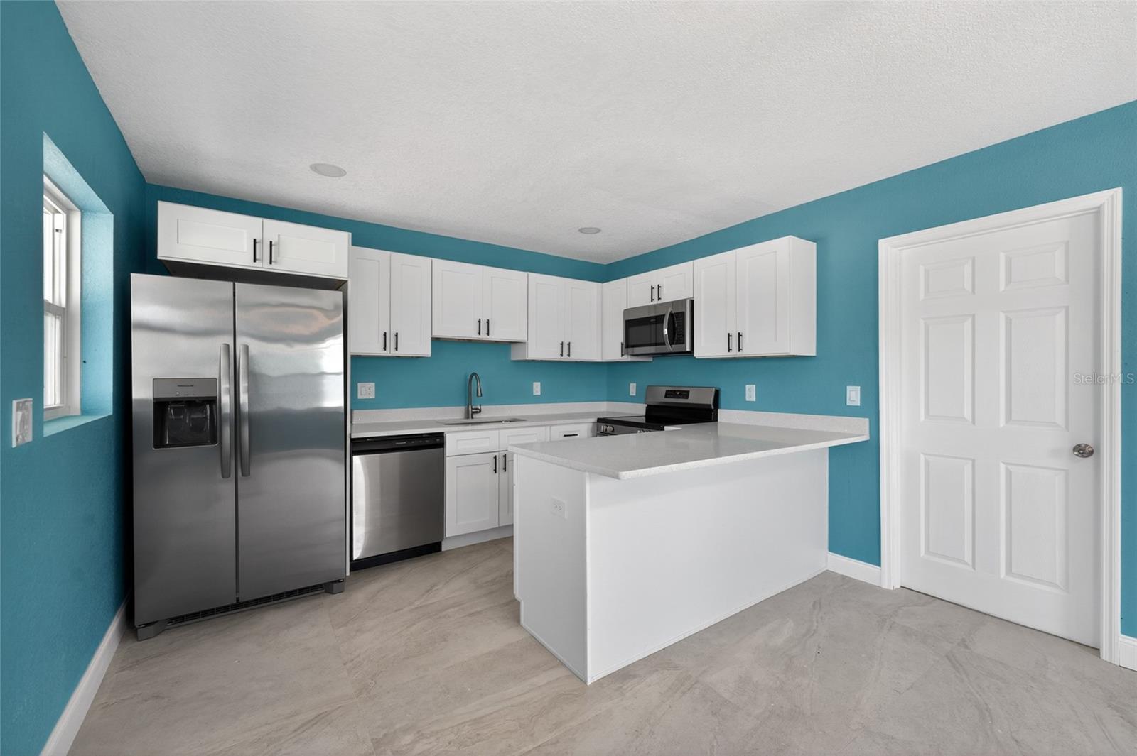 Image 46 of 68 For 14013 Marguerite Drive