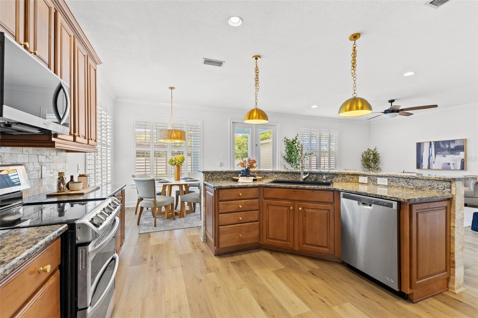 Image 11 of 51 For 4113 Knights Avenue
