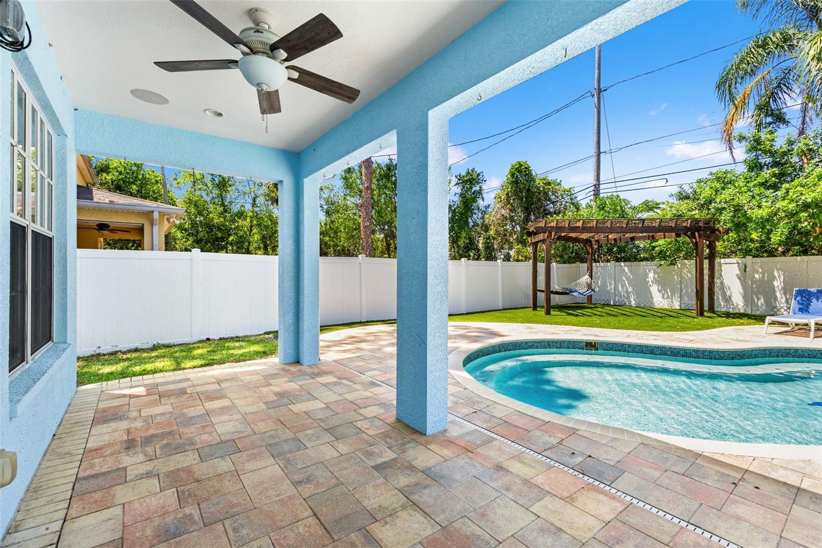 Image 33 of 51 For 4113 Knights Avenue