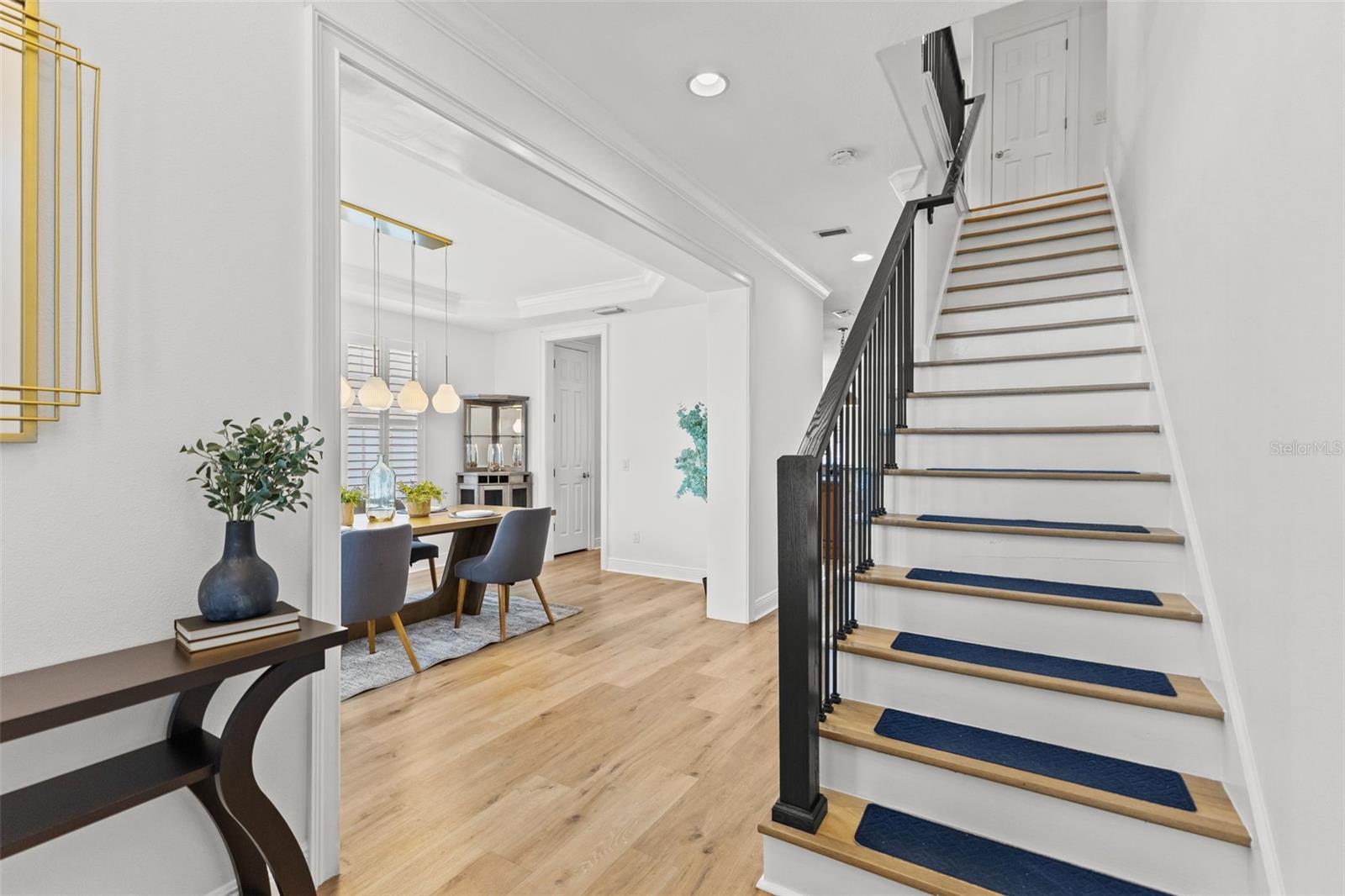 Image 4 of 51 For 4113 Knights Avenue