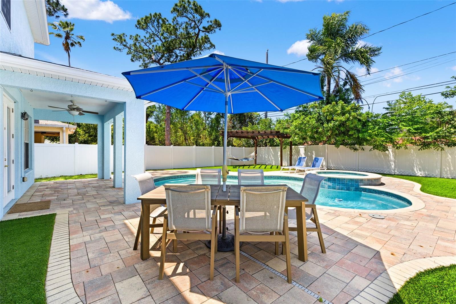 Image 40 of 51 For 4113 Knights Avenue