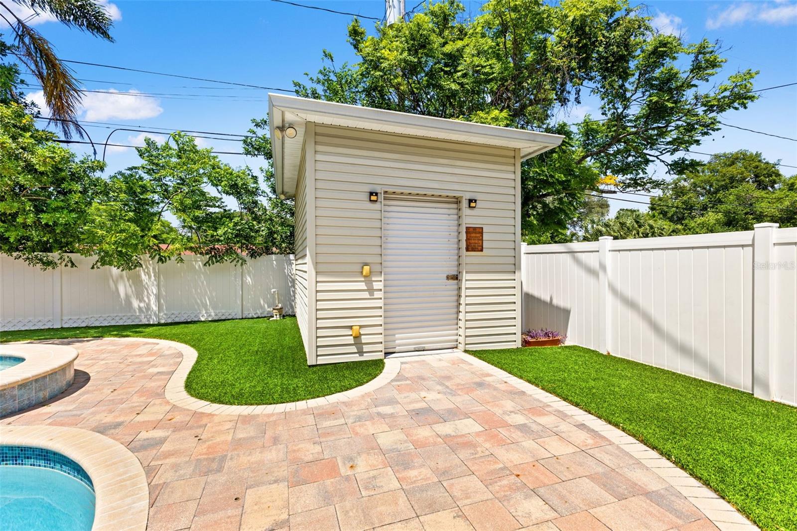 Image 42 of 51 For 4113 Knights Avenue