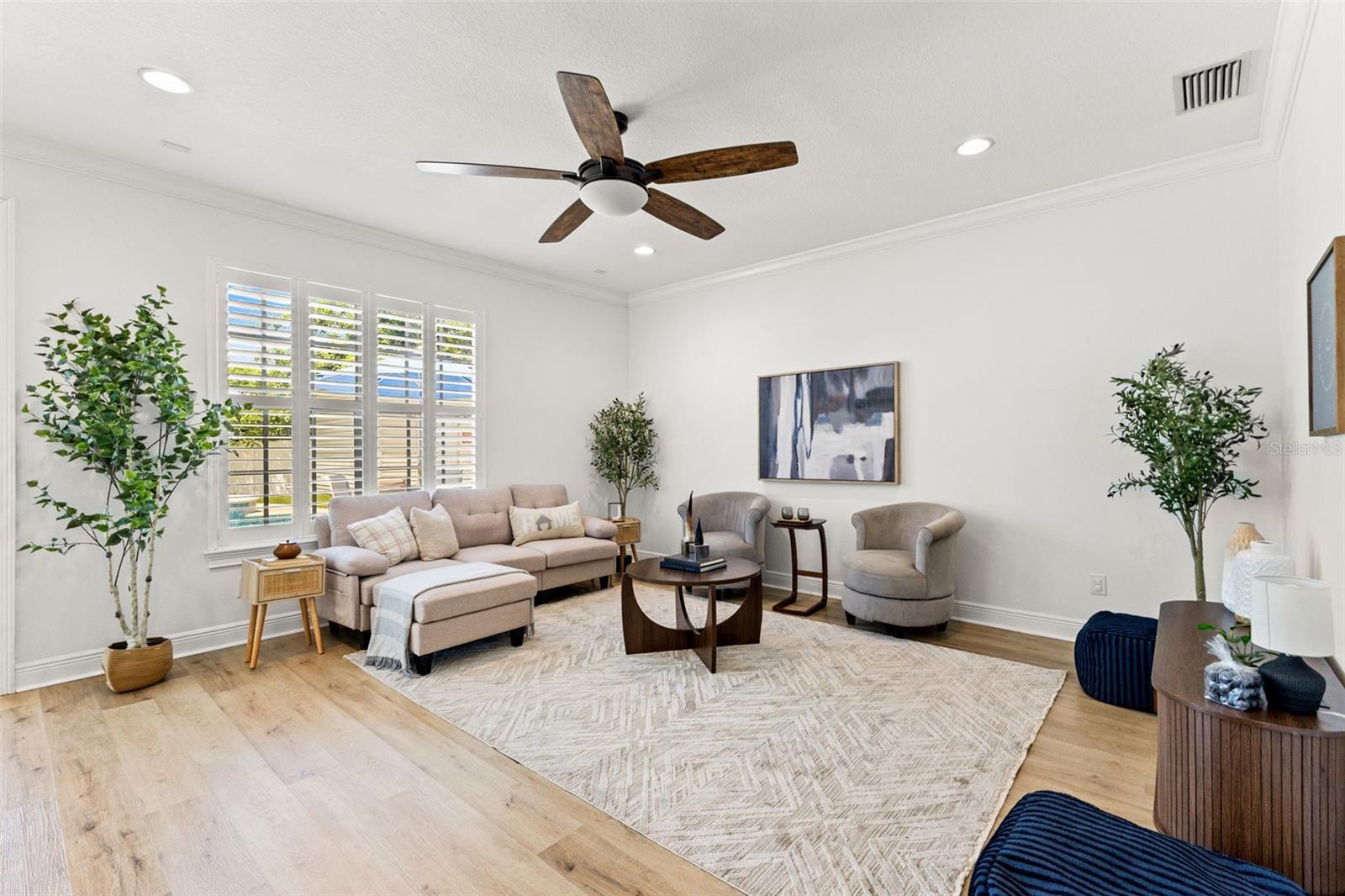 Image 5 of 51 For 4113 Knights Avenue