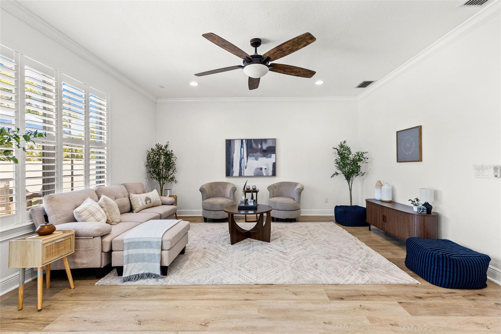 Image 7 of 51 For 4113 Knights Avenue